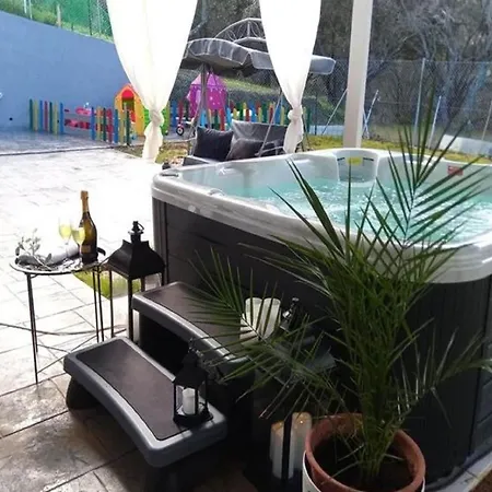 Villa In Messonghi With Pool And Sea Nearby