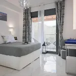 In Messonghi With Pool And Sea Nearby *