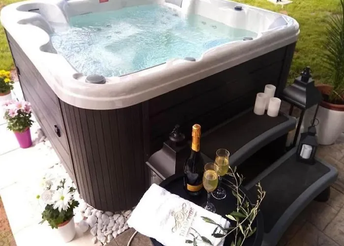 In Messonghi With Pool And Sea Nearby Вилла *
